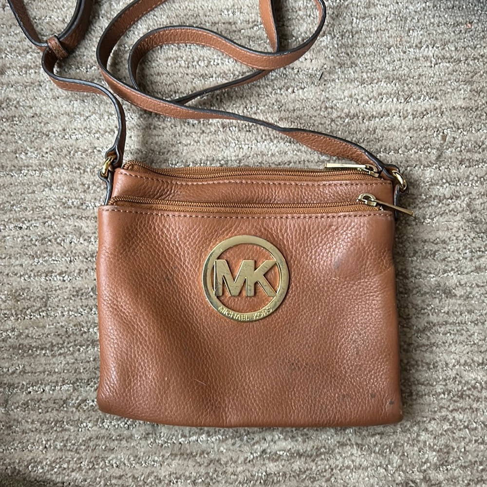 Small Michael Kors cross body
